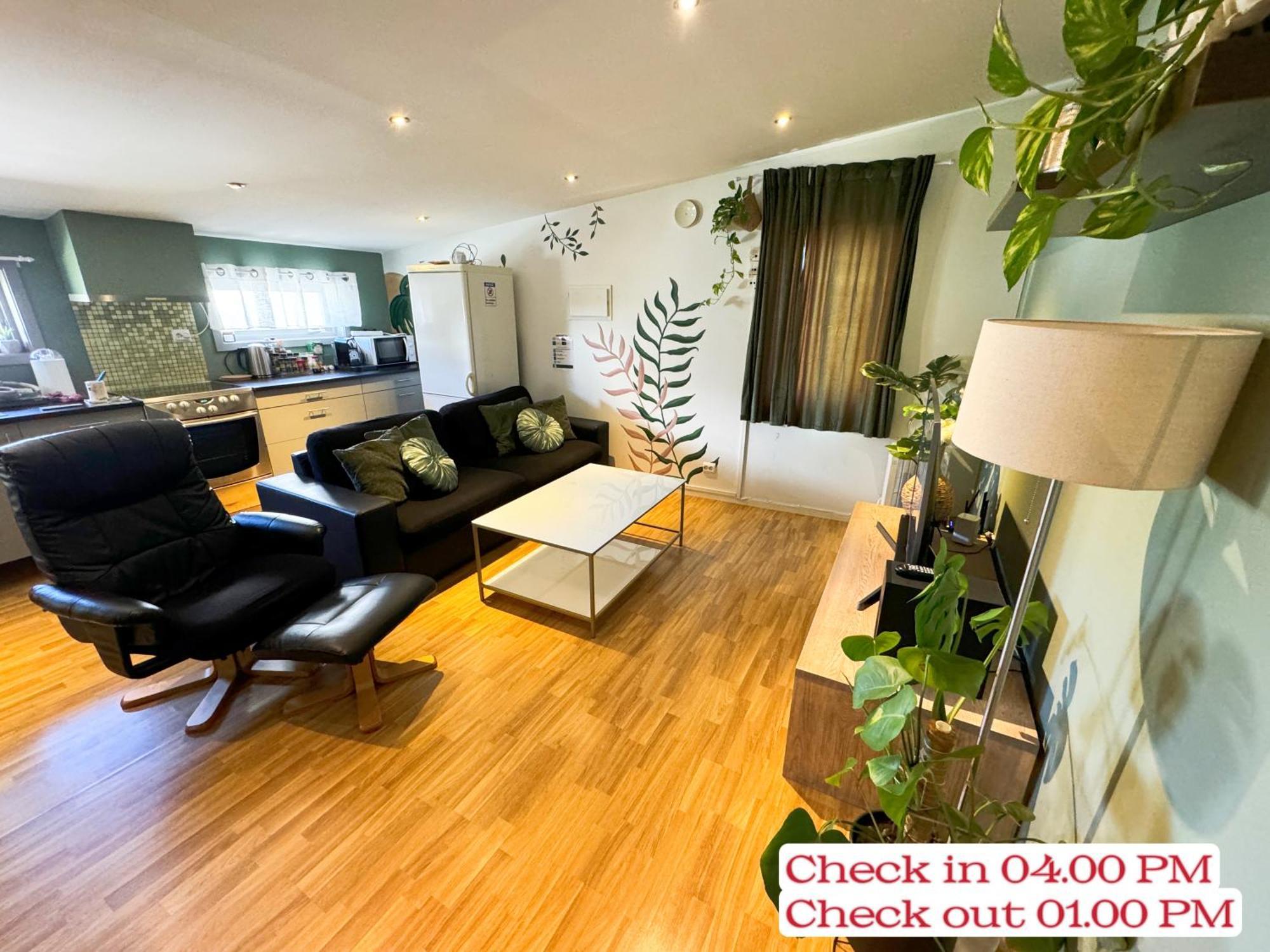 Guesthouse In Tromso Center By Dada Екстер'єр фото